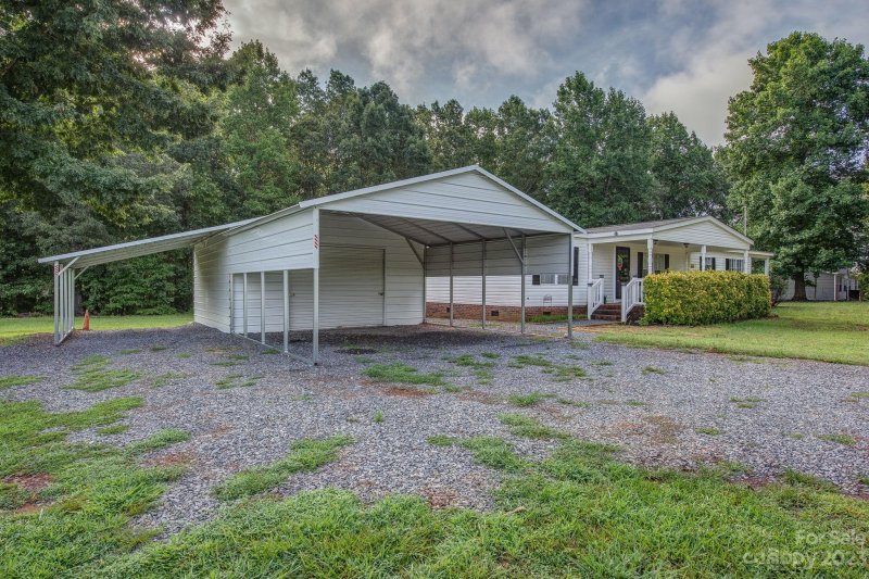 Property image 5 at 5101 Southbrook Drive, Kings Mountain, NC 28086