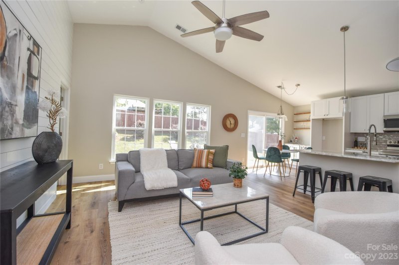 Property image 5 at 102 Creston Court, Mooresville, NC 28115