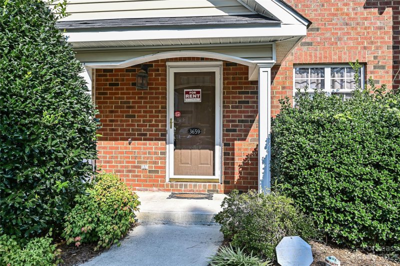 Property image 2 at 3659 Melrose Cottage Drive, Matthews, NC 28105