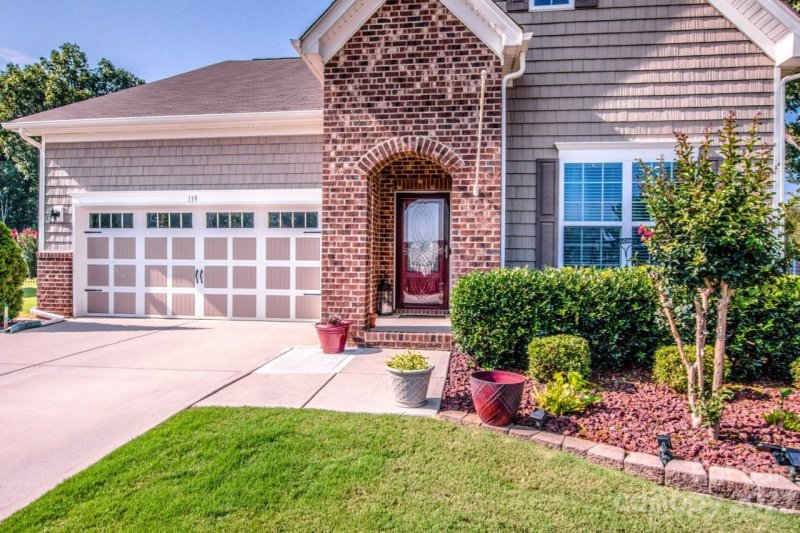 Property image 2 at 119 Holly Oak Way, Mooresville, NC 28115