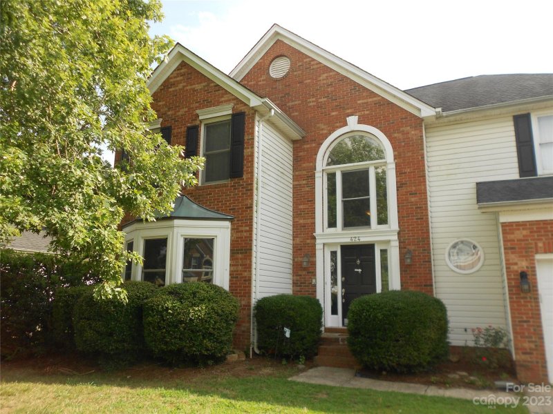 Property image 2 at 424 Halliwell Street, Charlotte, NC 28262