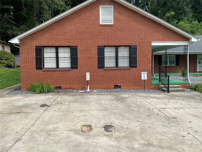 Property image 3 at 1014 Wright Street, Lenoir, NC 28645