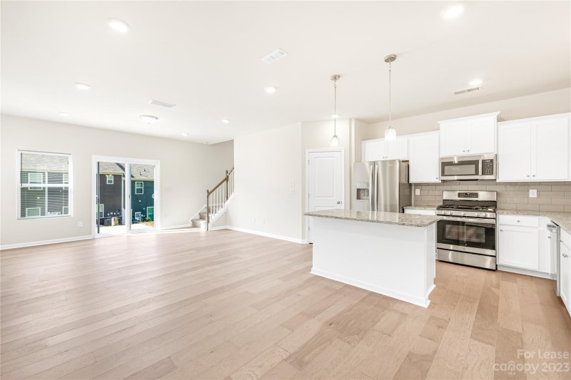 Property image 4 at 387 Abington Street, Matthews, NC 28104