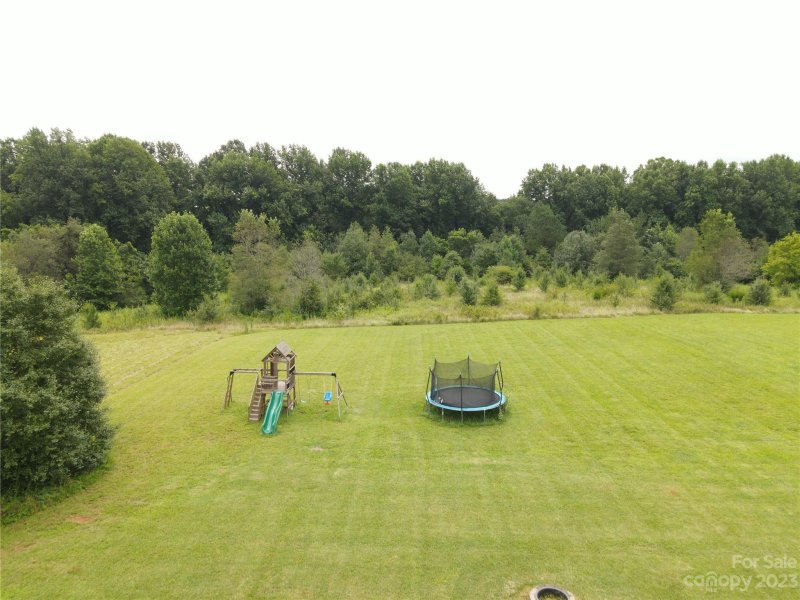 Property image 2 at 1467 Malden Court, Crouse, NC 28033