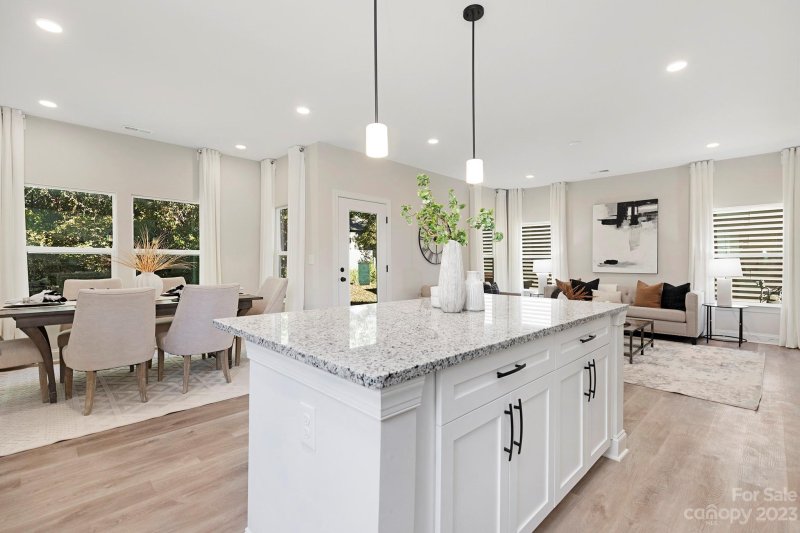 Property image 5 at 5723 Wallace Cabin Drive, Charlotte, NC 28212