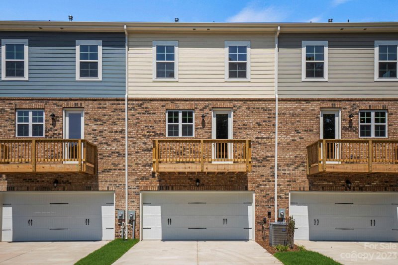 Property image 2 at 10134 Hemingway Place, Mint Hill, NC 28227