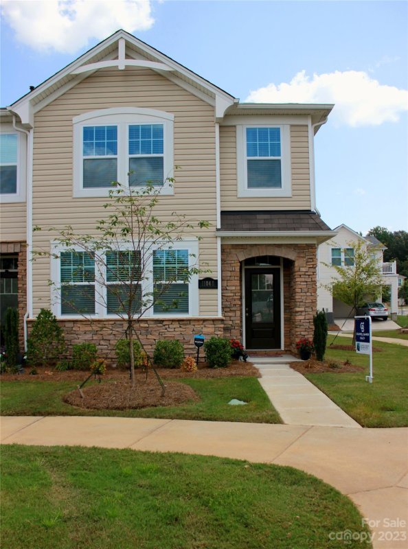 11040 Chalkbark Lane