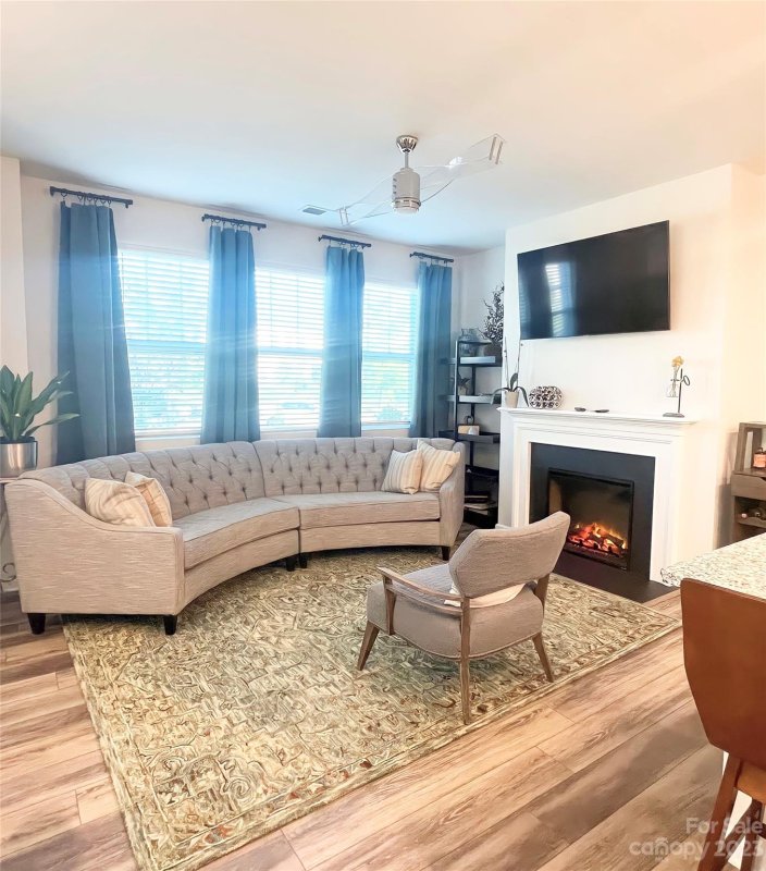 Property image 5 at 11040 Chalkbark Lane, Charlotte, NC 28262