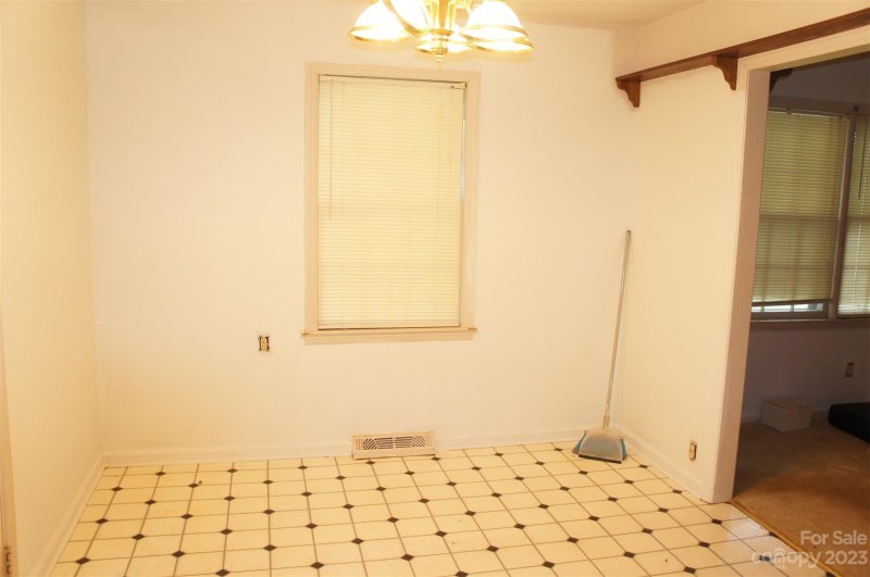 Property image 5 at 2200 Helen Drive, Gastonia, NC 28054