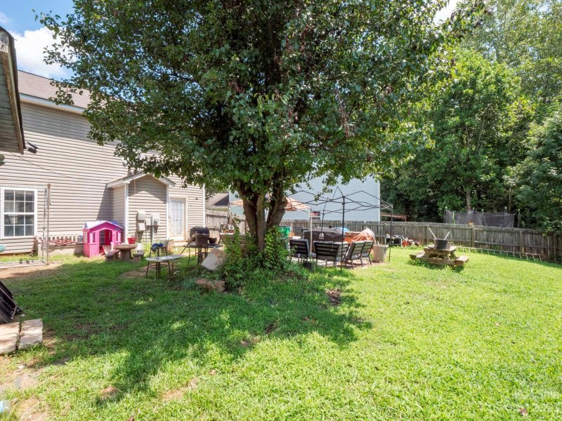 Property image 3 at 409 Goosedown Court, Charlotte, NC 28216