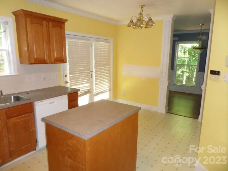 Property image 2 at 6943 Albaneen Court, Charlotte, NC 28215