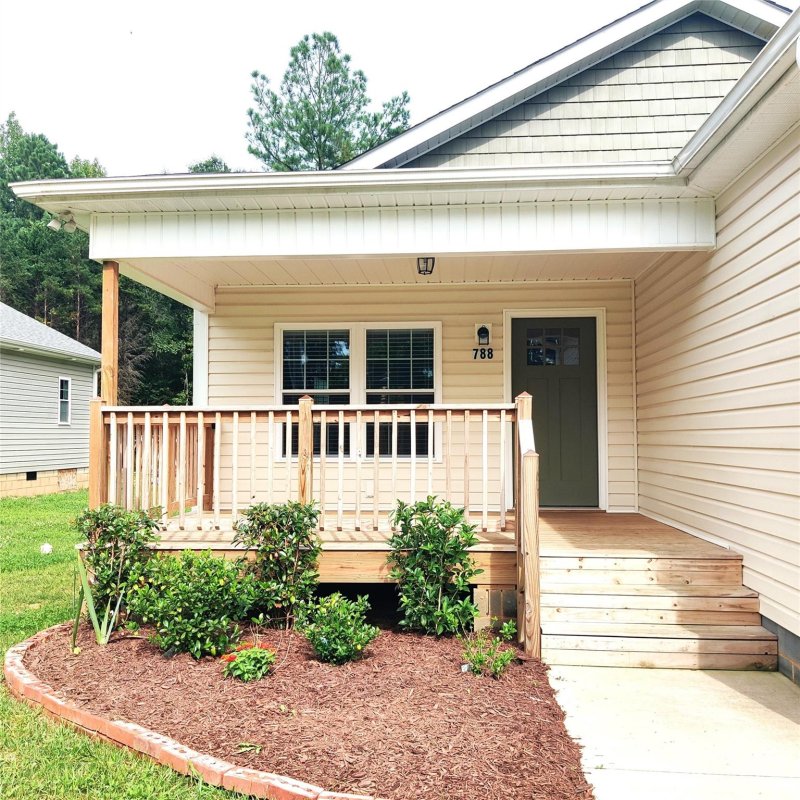 Property image 2 at 788 Log Cabin Drive, Gastonia, NC 28054