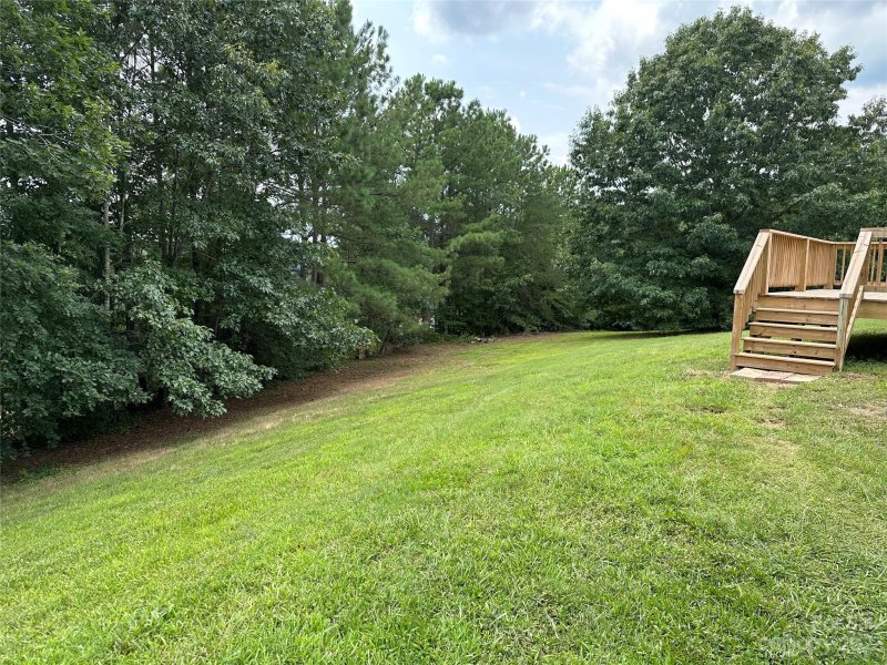 Property image 3 at 5426 Pembrooke Drive, Granite Falls, NC 28630