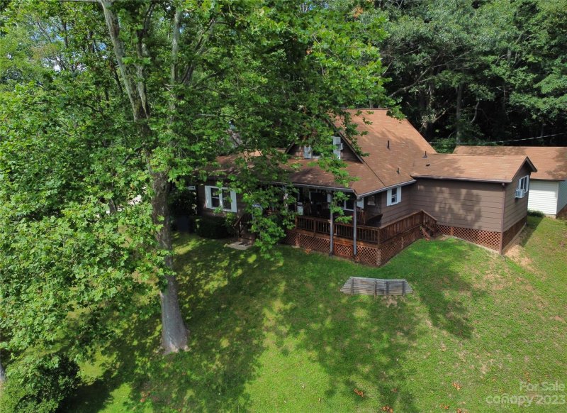 Property image 3 at 96 Winding Way, Canton, NC 28716