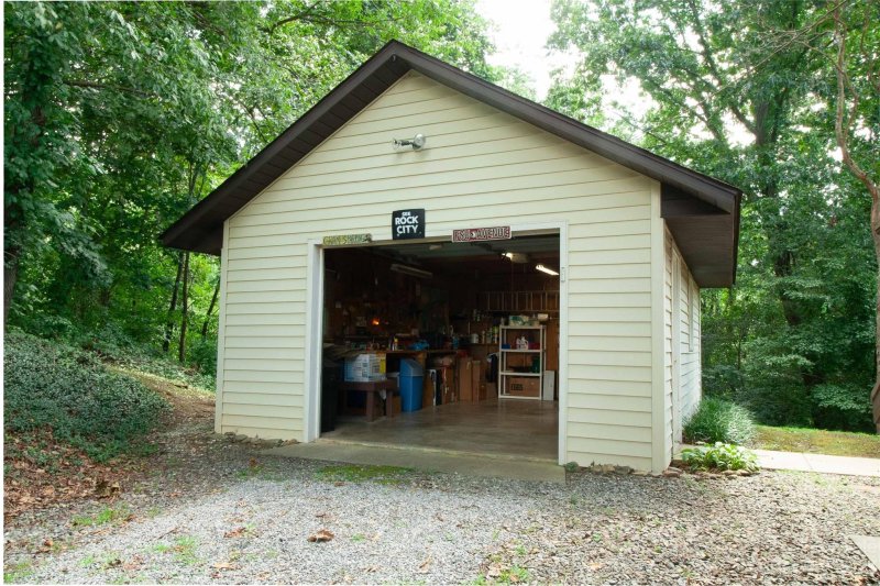 Property image 5 at 96 Winding Way, Canton, NC 28716