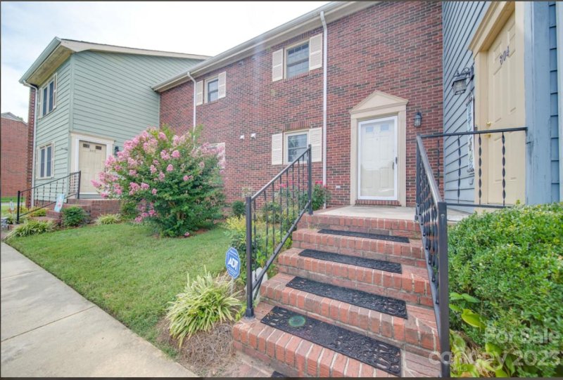 Property image 2 at 1300 Larchmont Place, Salisbury, NC 28144