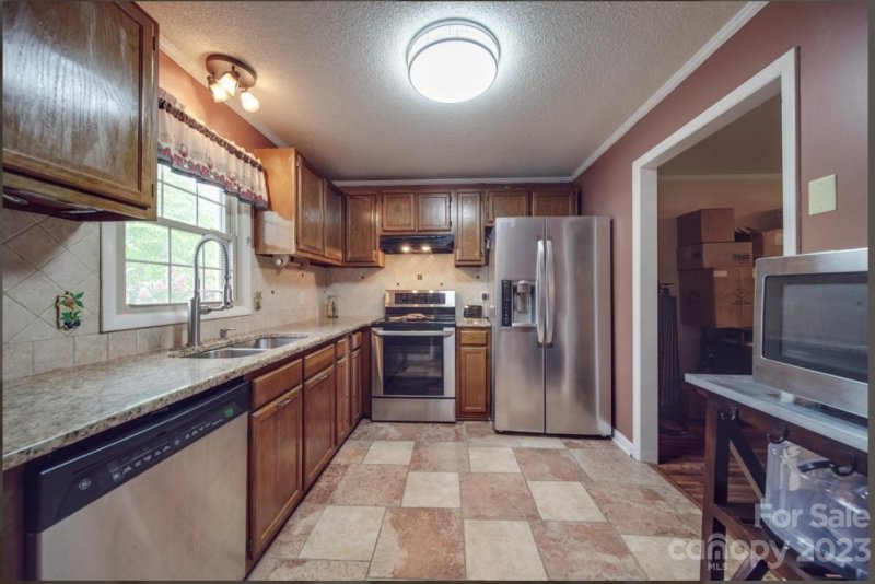 Property image 5 at 1300 Larchmont Place, Salisbury, NC 28144