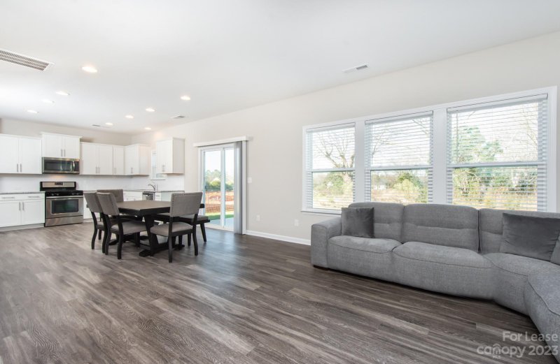 Property image 2 at 4928 Abendego Road, Charlotte, NC 28213