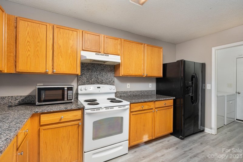 Property image 5 at 1067 Valley Forge Drive, Clover, SC 29710