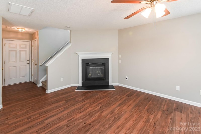 Property image 4 at 10626 Pickerel Lane, Charlotte, NC 28213