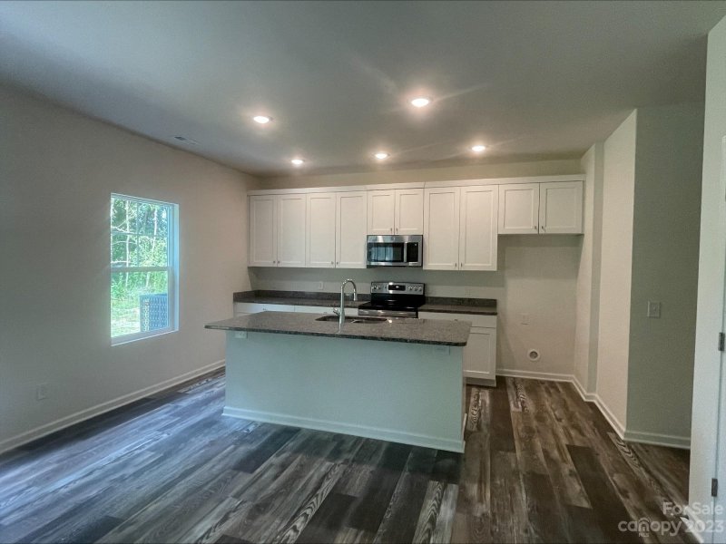 Property image 3 at 3517 Cambridge Place, Statesville, NC 28625