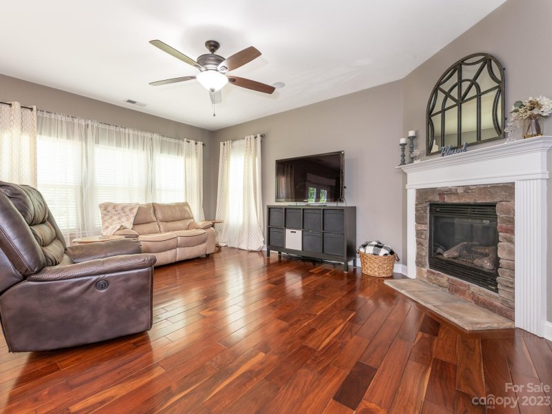 Property image 3 at 667 Hosta Drive, Fort Mill, SC 29715