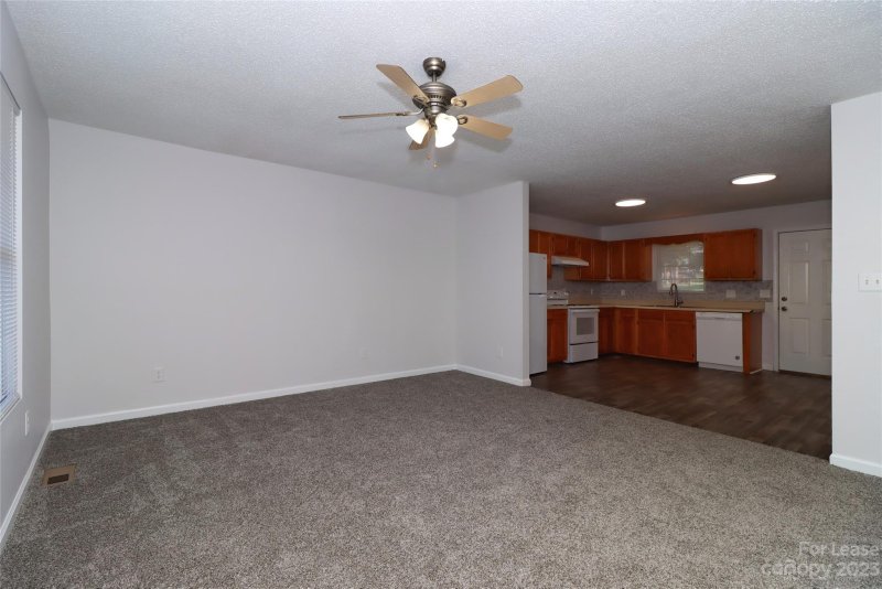 Property image 4 at 5412 Wrenn Drive, Denver, NC 28037