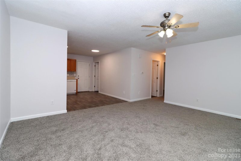 Property image 5 at 5412 Wrenn Drive, Denver, NC 28037