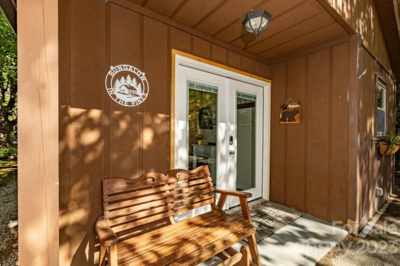 Property image 3 at 272 Black Pine Road, Newland, NC 28657