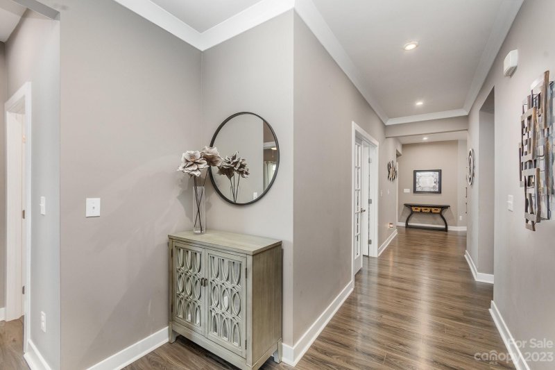 Property image 3 at 5082 Summer Surprise Lane, Charlotte, NC 28215