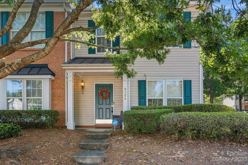 Property image 2 at 8304 Shinkansen Drive, Charlotte, NC 28213