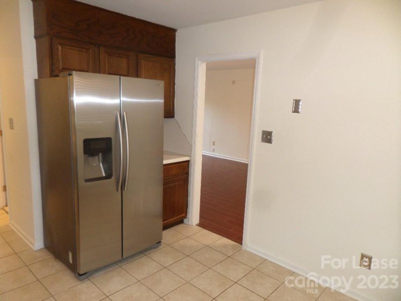 Property image 3 at 530 N Poplar Street, Charlotte, NC 28202