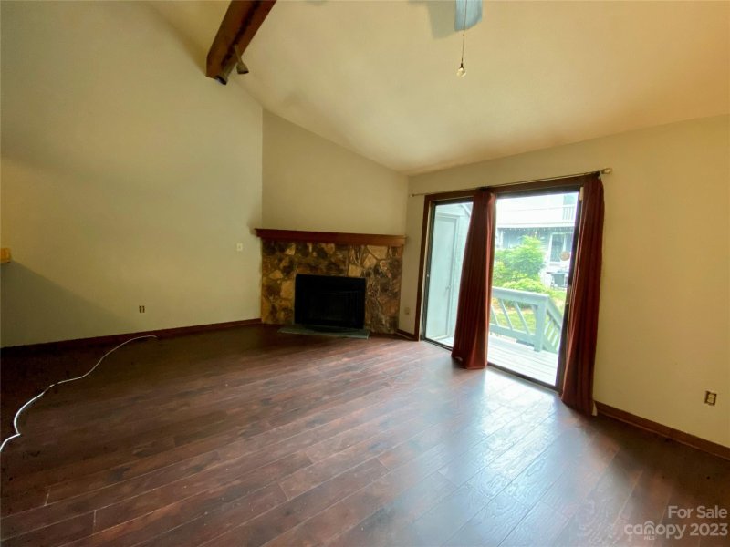 Property image 3 at 100 Willow Run Drive, Gastonia, NC 28056