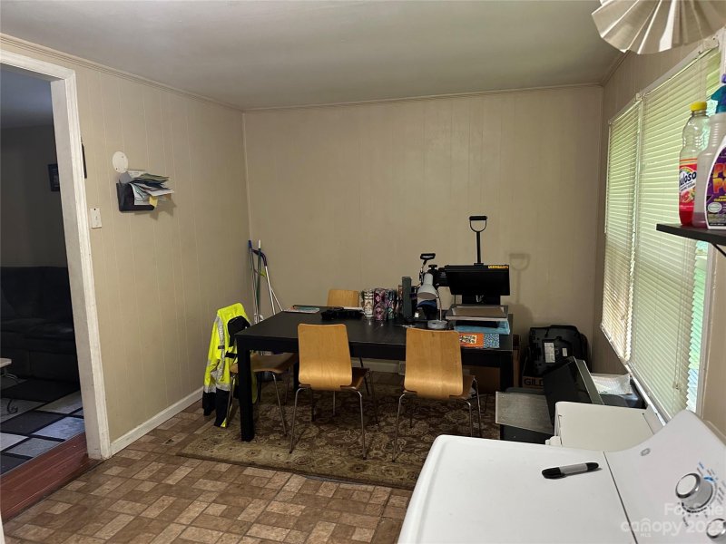 Property image 5 at 623 Dunbrook Lane, Charlotte, NC 28217