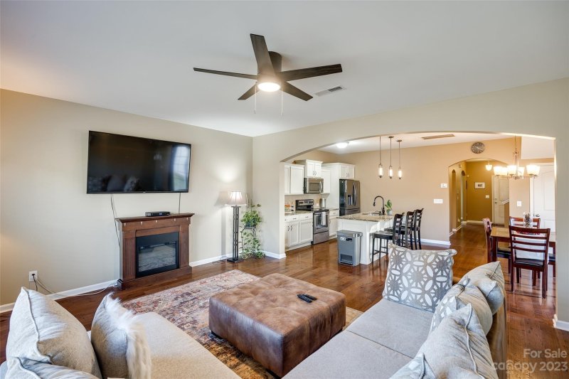 Property image 2 at 453 Dutch White Drive, Clover, SC 29710