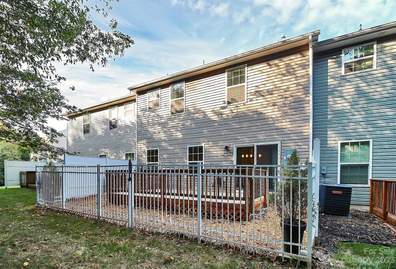 Property image 3 at 2598 Norman Isle Drive, Denver, NC 28037