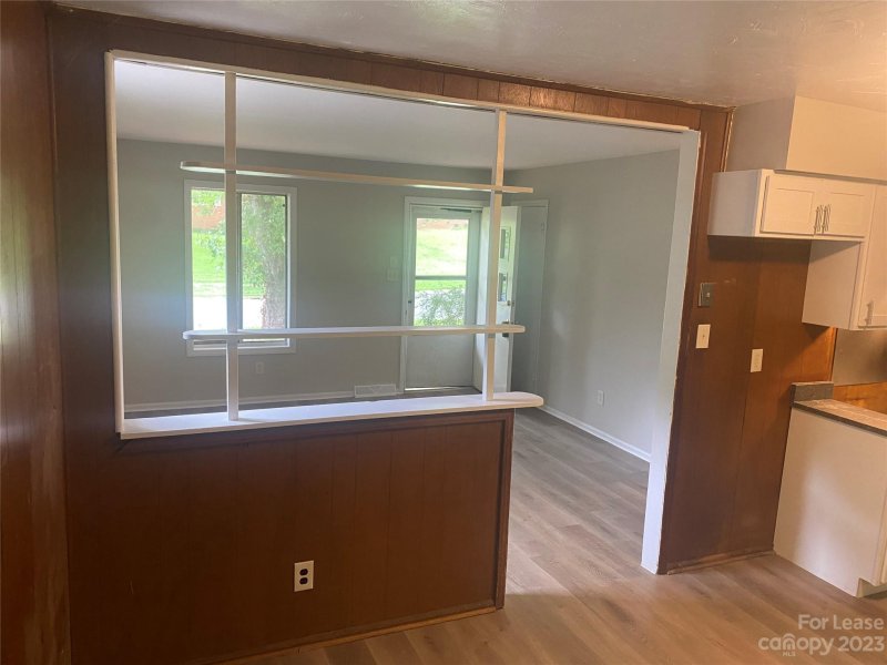 Property image 3 at 701 Echodale Drive, Charlotte, NC 28217