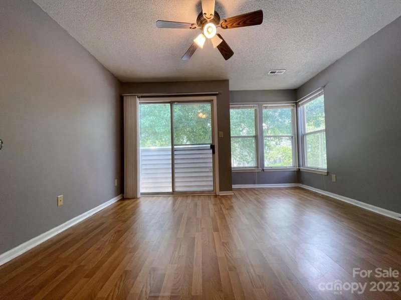 Property image 5 at 9627 Vinca Circle, Charlotte, NC 28213