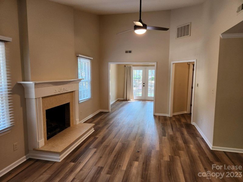 Property image 2 at 2420 Dryden Lane, Charlotte, NC 28210