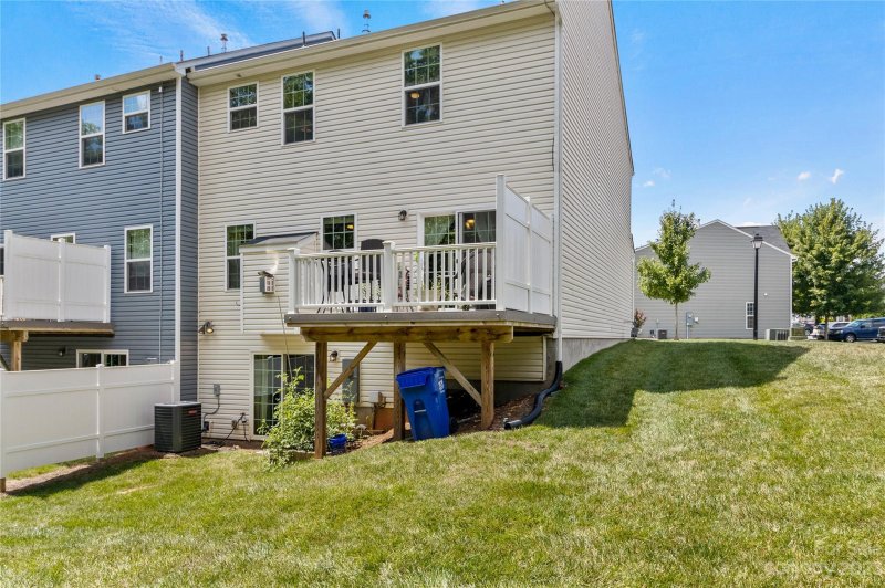 Property image 3 at 2586 Norman Isle Drive, Denver, NC 28037