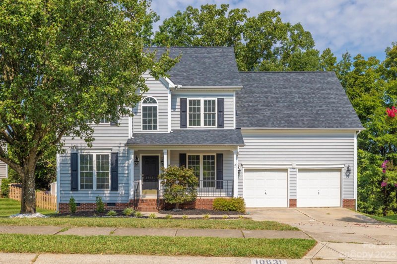 Property image 3 at 10631 Hellebore Road, Charlotte, NC 28213