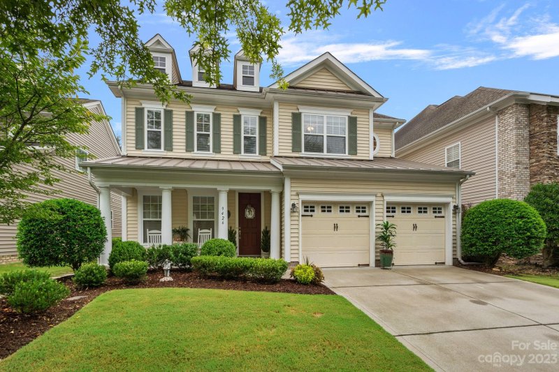 Property image 2 at 9426 Ridgeforest Drive, Charlotte, NC 28277