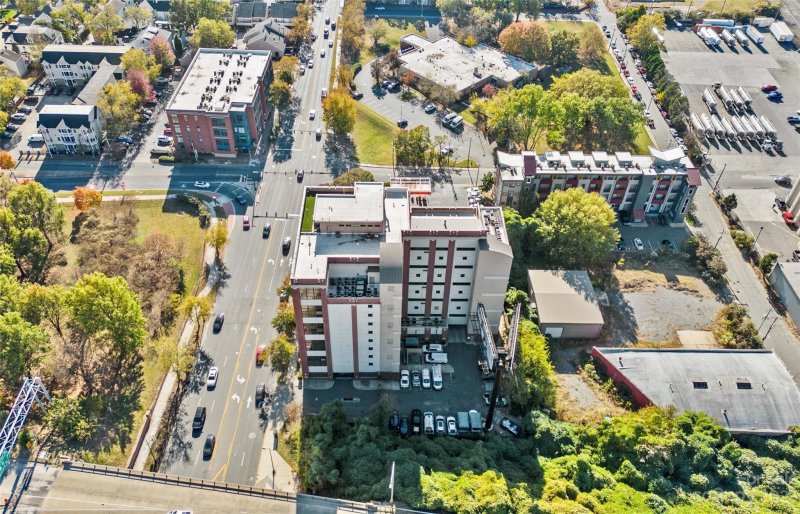 Property image 5 at 715 N Graham Street, Charlotte, NC 28202