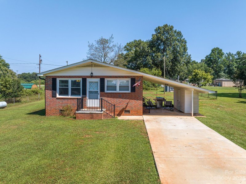 Property image 4 at 1258 Park Circle, Lincolnton, NC 28092