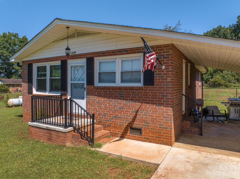 Property image 5 at 1258 Park Circle, Lincolnton, NC 28092