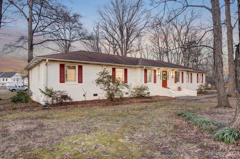 Property image 3 at 4816 Carolando Drive, Concord, NC 28027