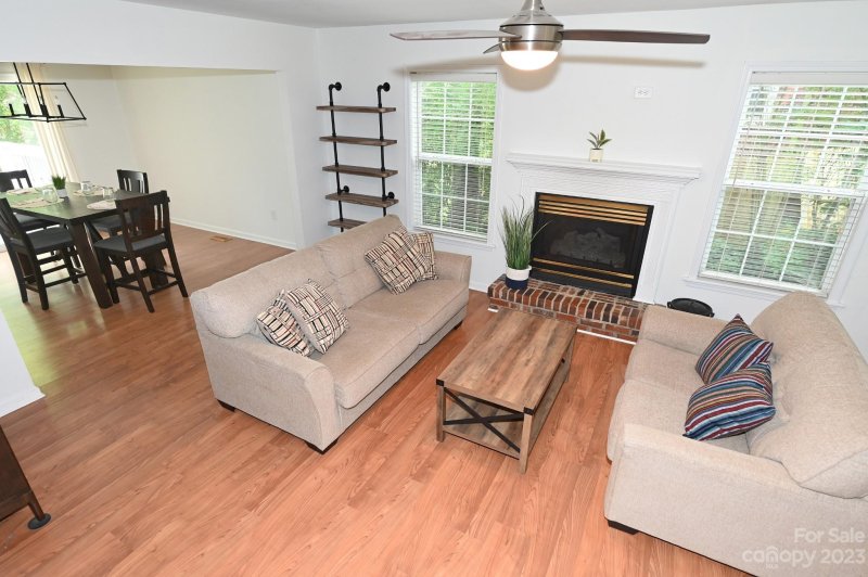 Property image 4 at 730 4th Avenue Drive, Hickory, NC 28601