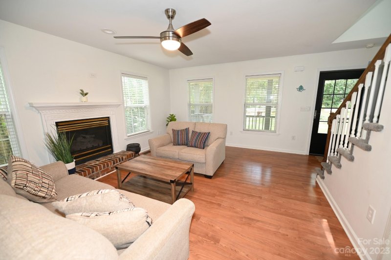 Property image 5 at 730 4th Avenue Drive, Hickory, NC 28601