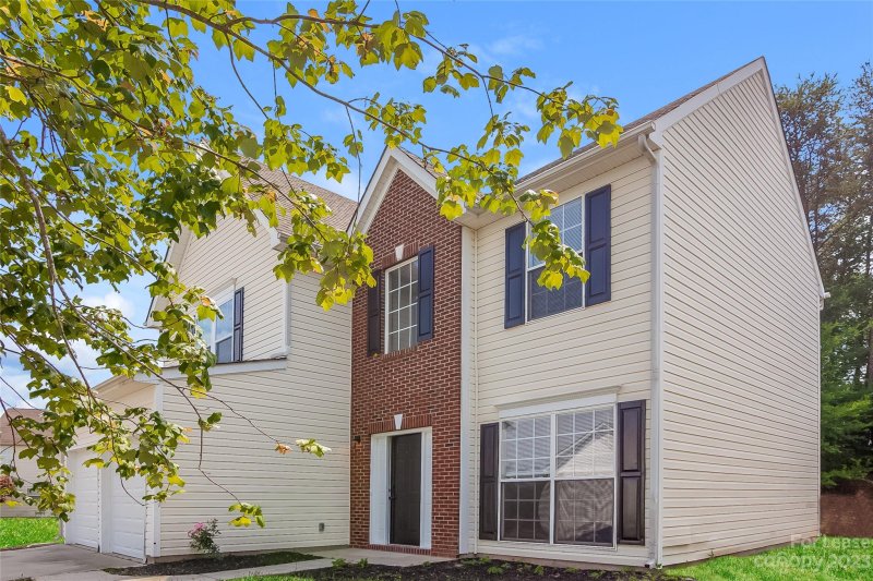 Property image 4 at 6404 Dillard Ridge Drive, Charlotte, NC 28216