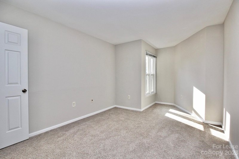 Property image 5 at 413 W 8th Street, Charlotte, NC 28202